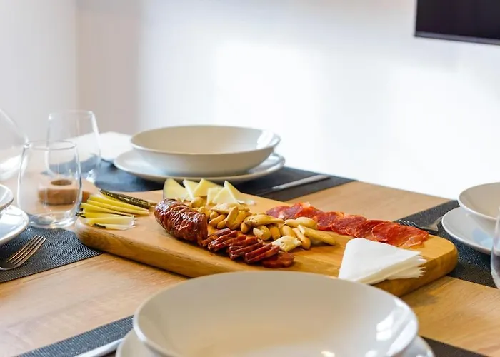 Balcony Of The I 1min To Avila's Alcazar *